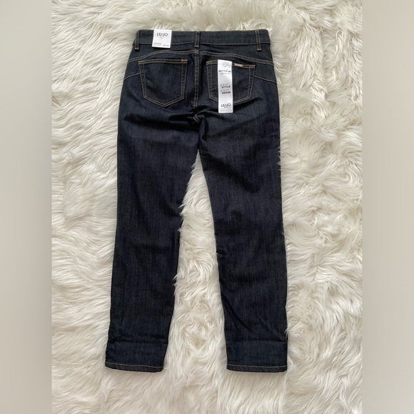 LIU*JO CROPPED BOTTOM UP JEANS - Picture 9 of 12